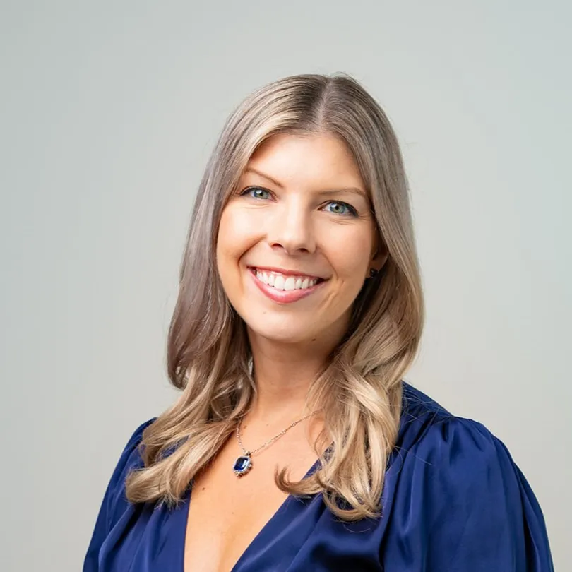 Dr. Sara Mucowski